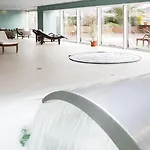 Ma Nazaries Business And Spa